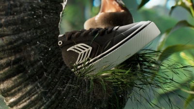 Still image of Cariuma: Mike Vallely Pro Model by Already Been chewed