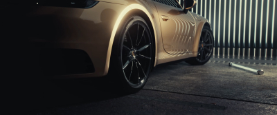 Still image of Porsche | The Golden Elegance | Full CG by Mondlicht Studios